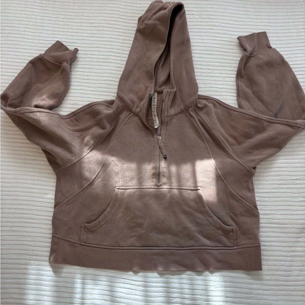 Beige Lululemon scuba